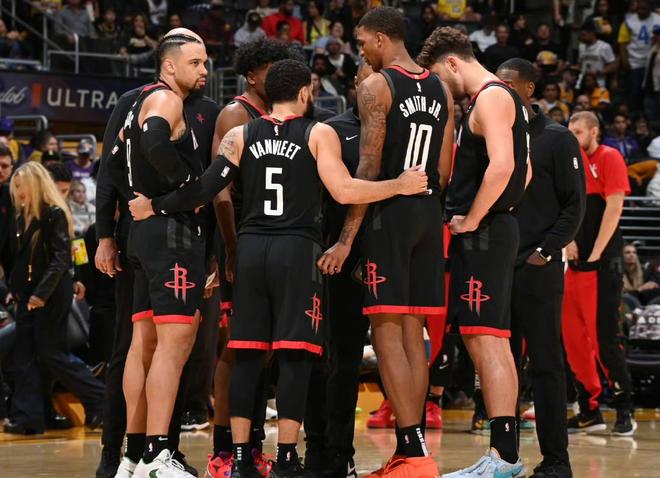 决赛桌之前 决赛桌之前